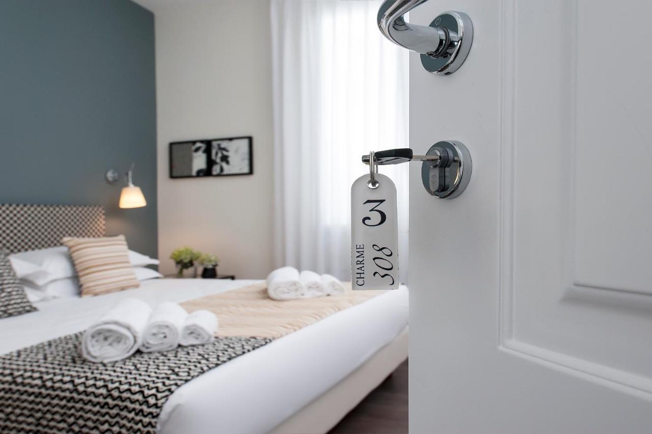 Double Room,1007934199:JPEG