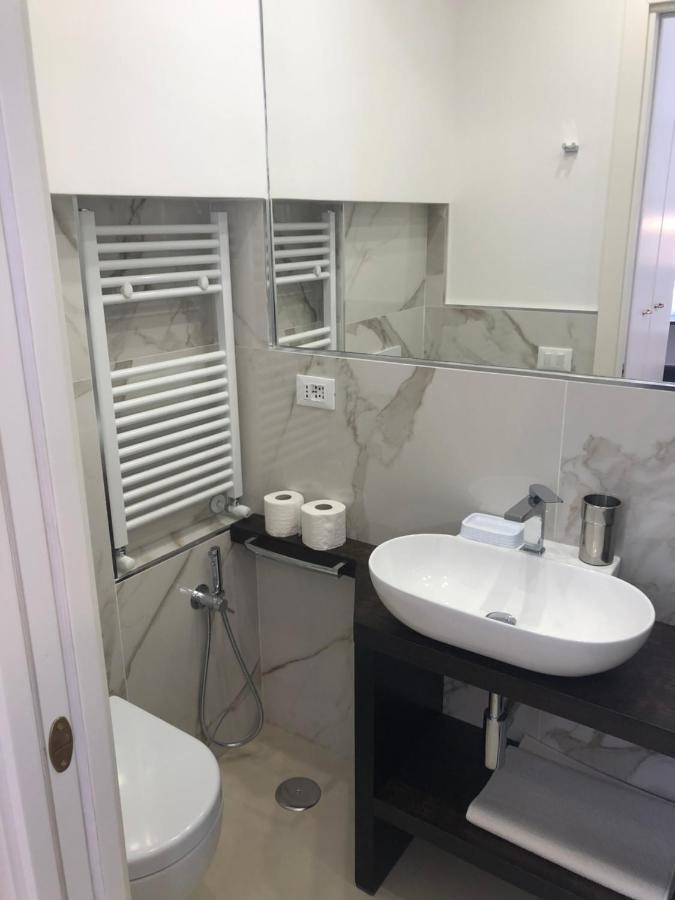 Deluxe Double Room,1009922893:JPEG
