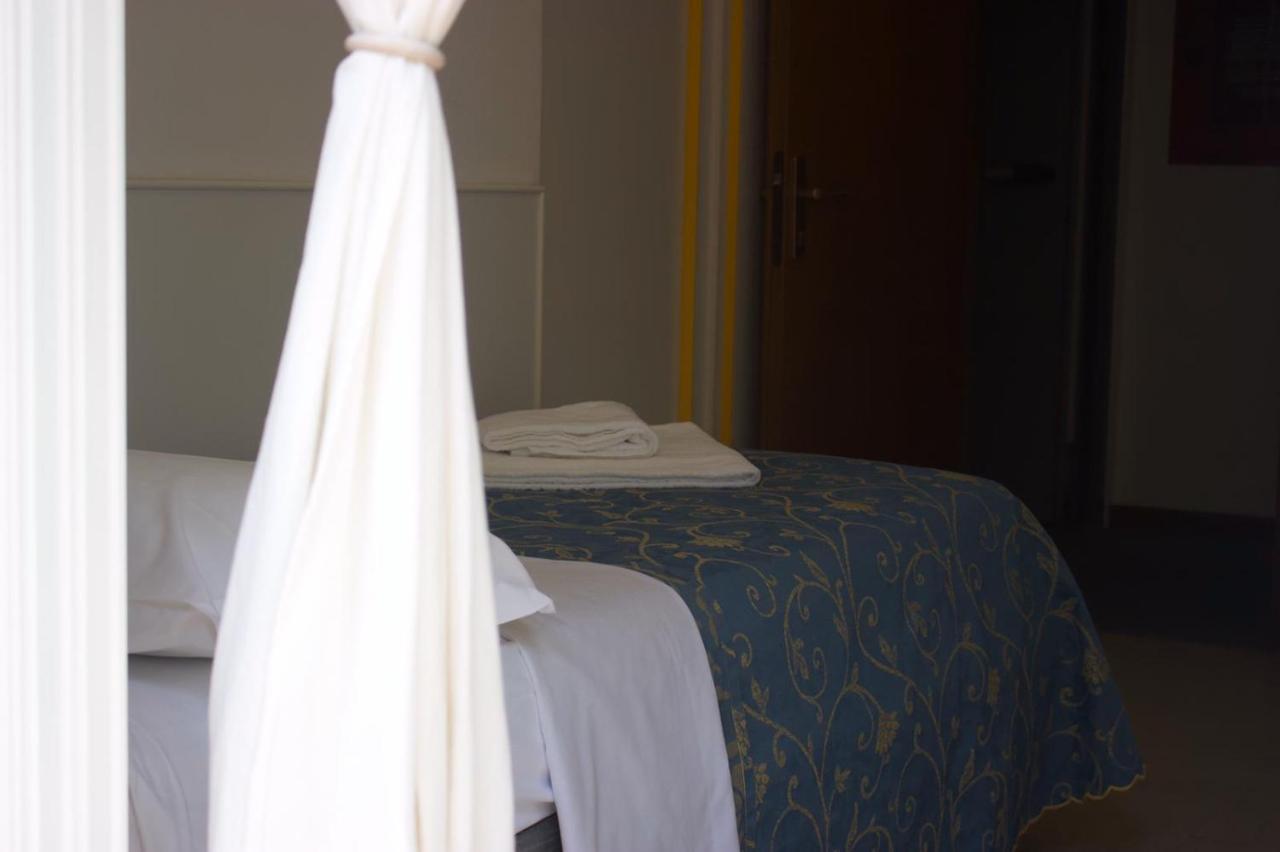 Standard Single Room,1287951337:JPEG