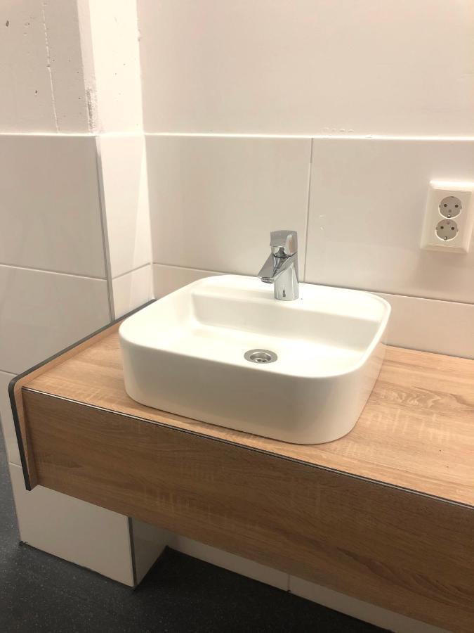 Modern Vintage Caravan,1017165703:JPEG