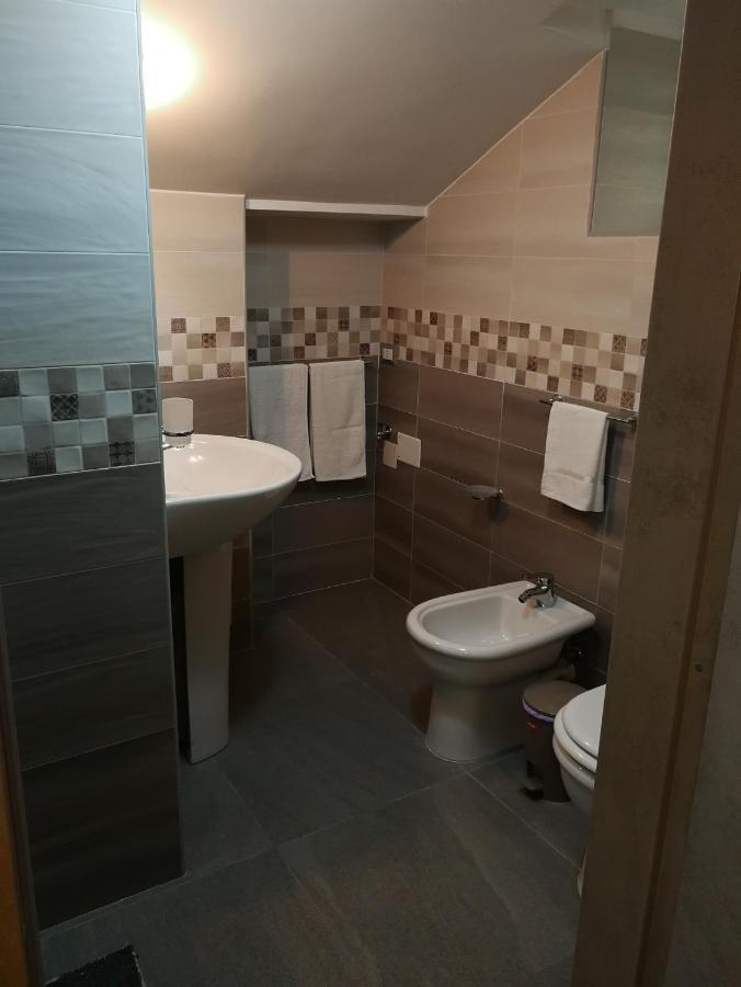 Deluxe King Room,1033253771:JPEG