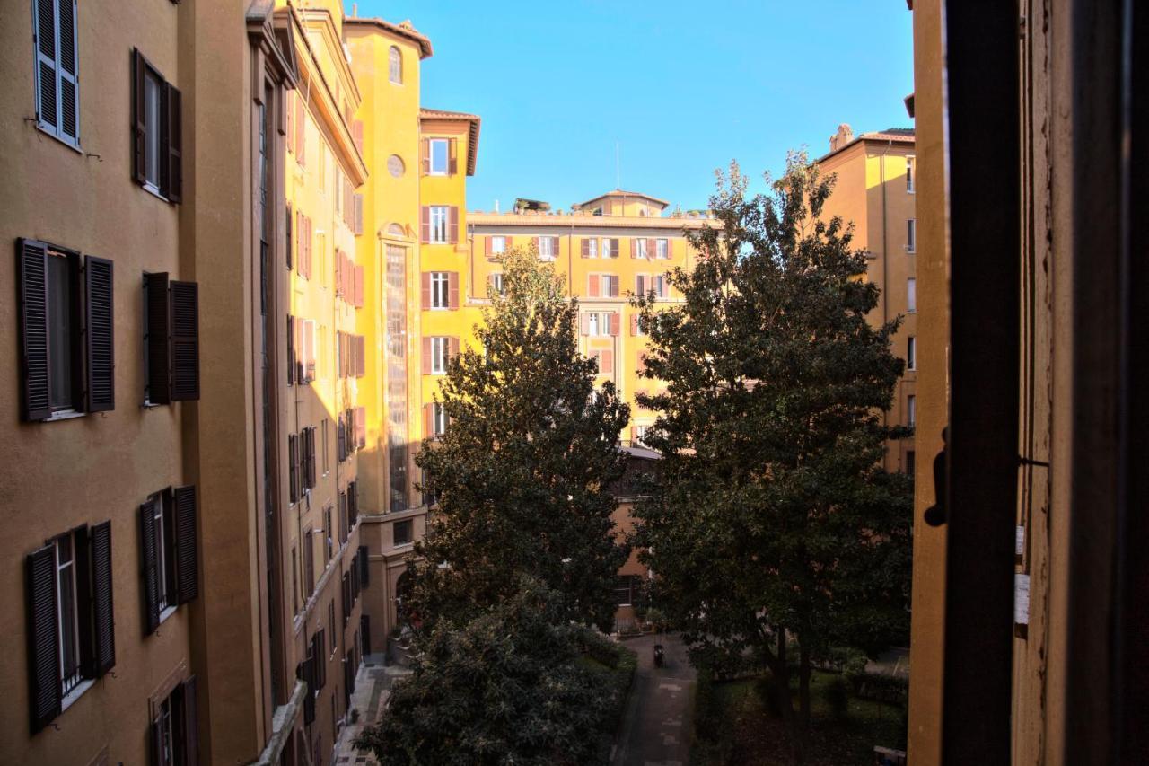 Camera Singola con Bagno Privato