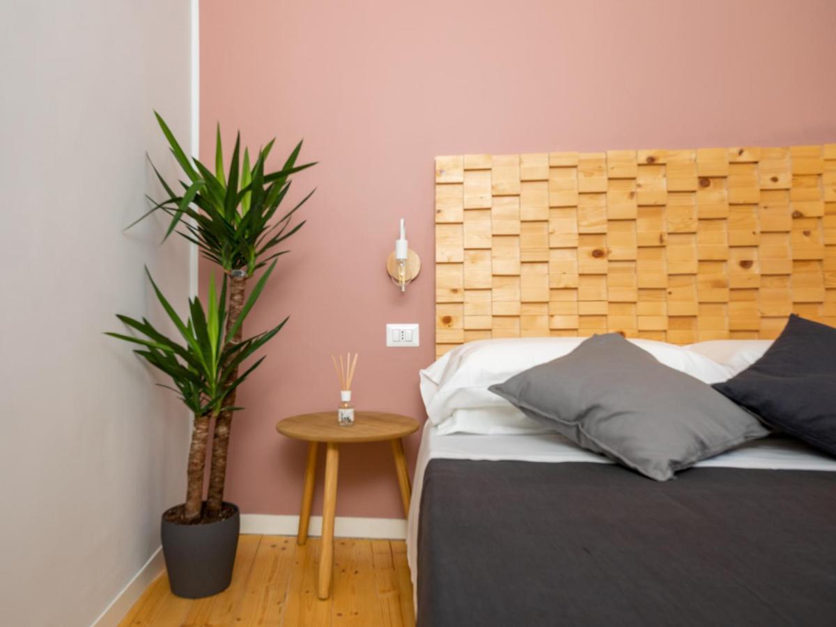 Small Double Room,1062222928:JPEG