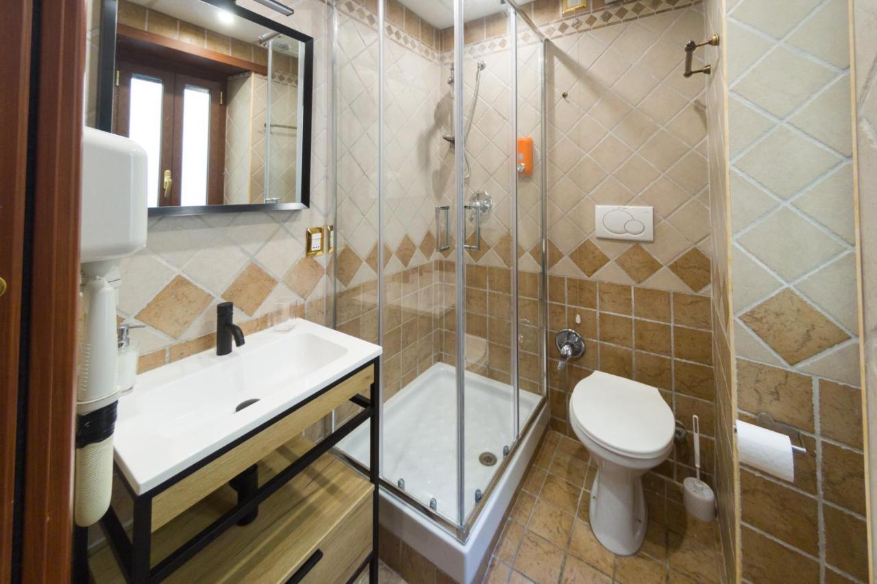 Double Room Spa Bath