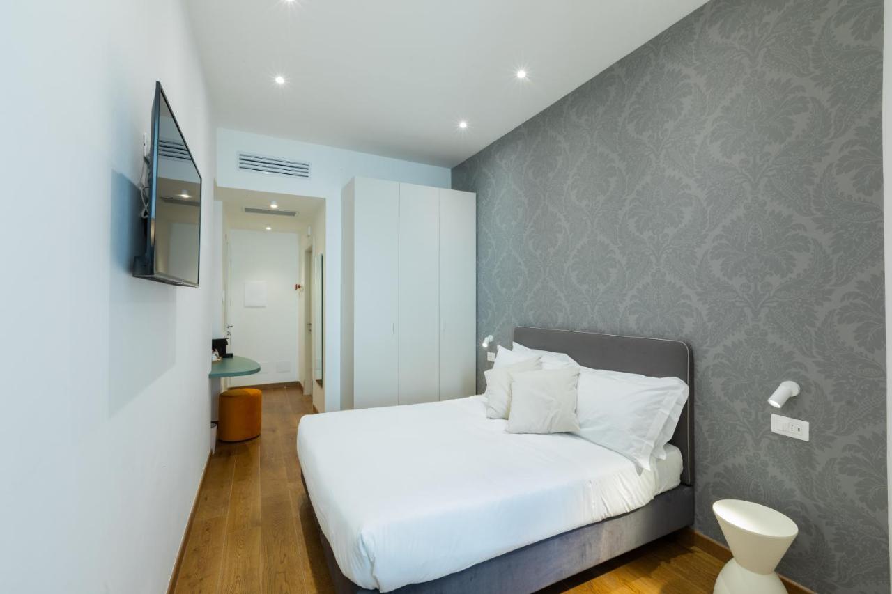 Double or Twin Room,1115532042:JPEG