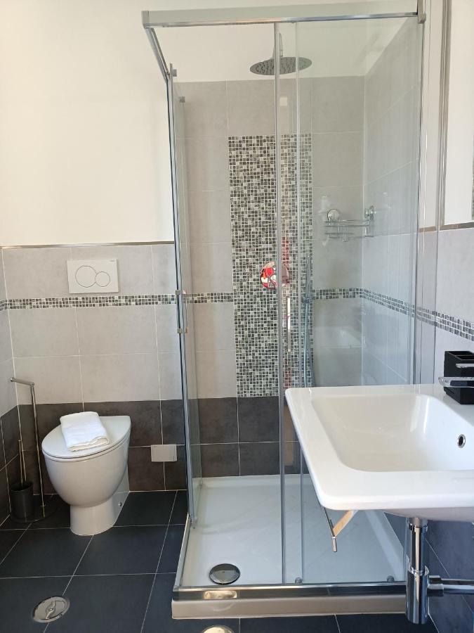 Camera Matrimoniale con Bagno Privato