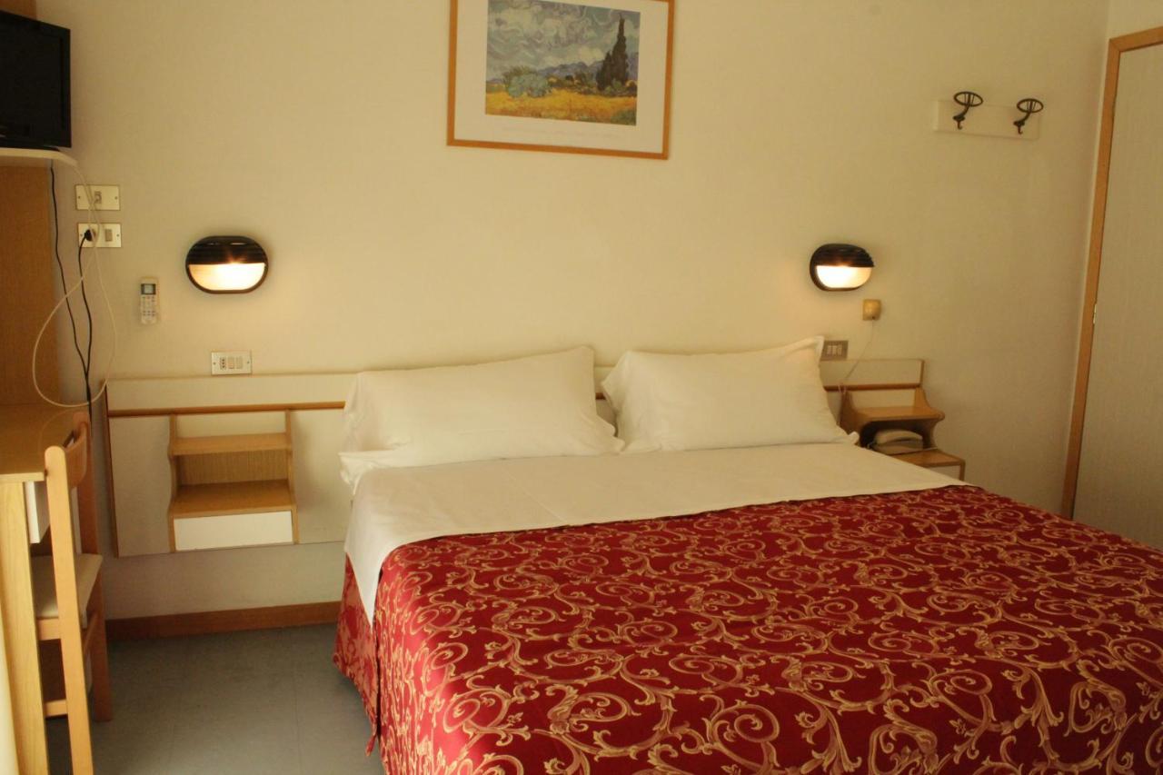 Double or Twin Room with Balcony,1151966337:JPEG