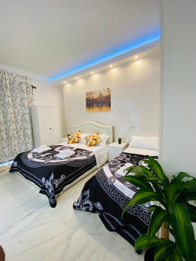 Family Room Private Bathroom