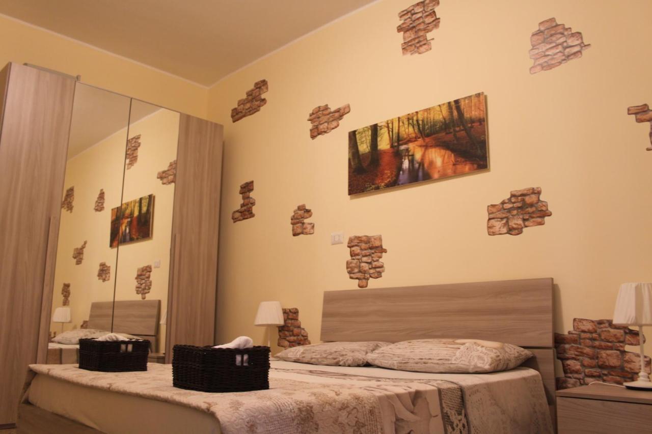Camera Queen con Bagno in Comune