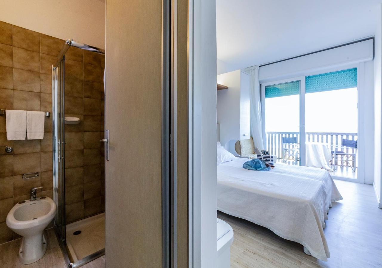 Single Room Balcony,1167352384:JPEG