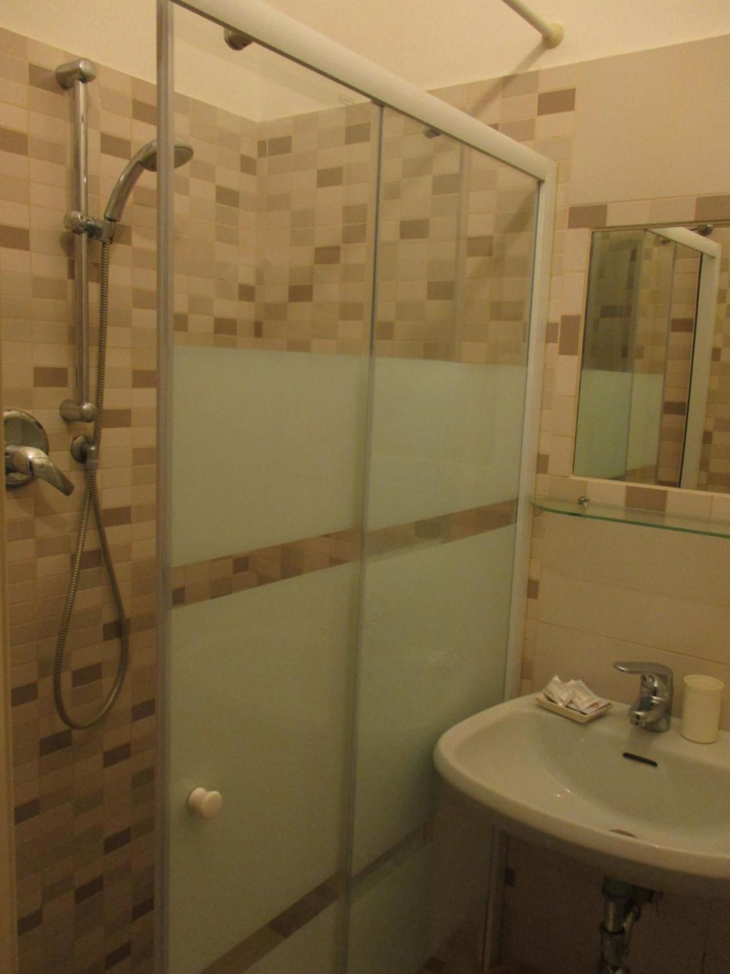 Standard Double or Twin Room Balcony,1226700443:JPEG