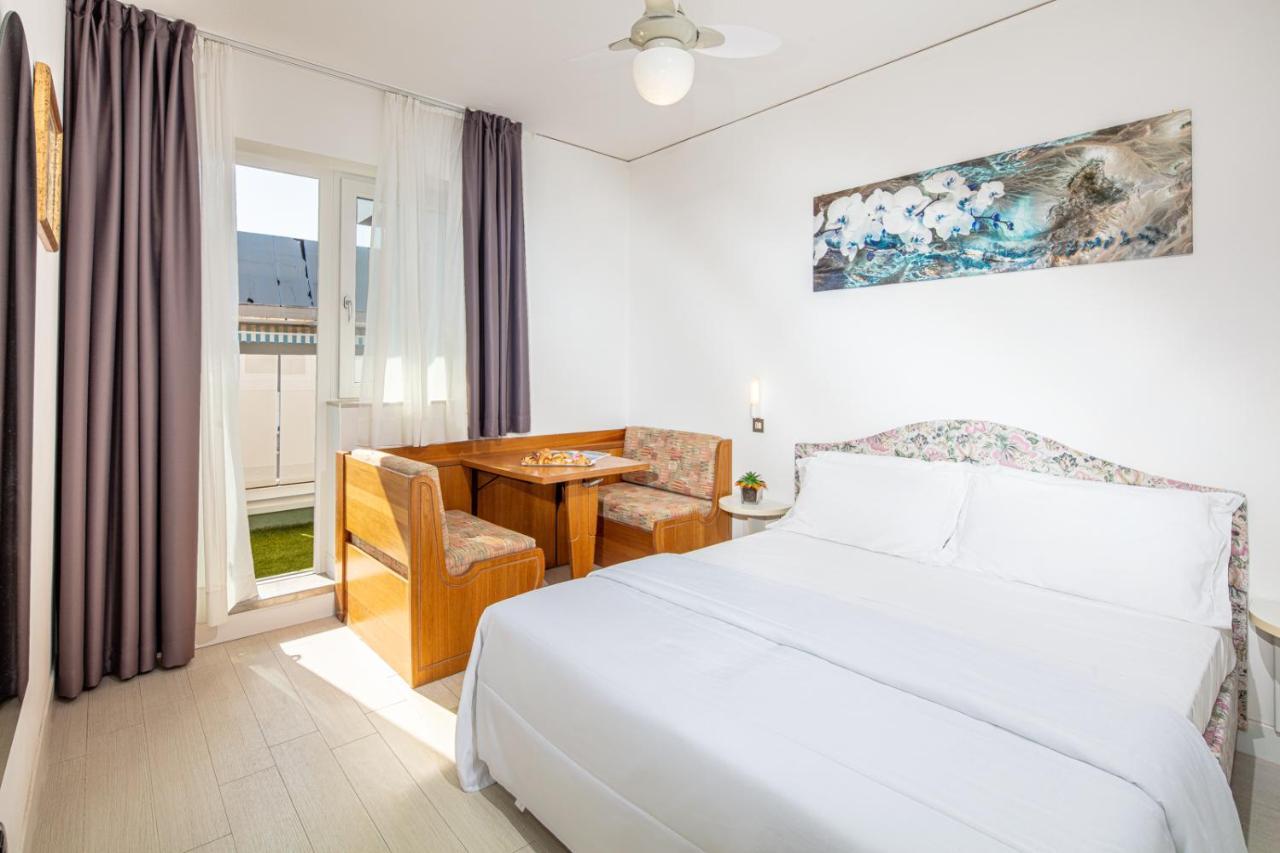 Camera Familiare con Letto a Castello (2 Adulti + 2 Bambini)