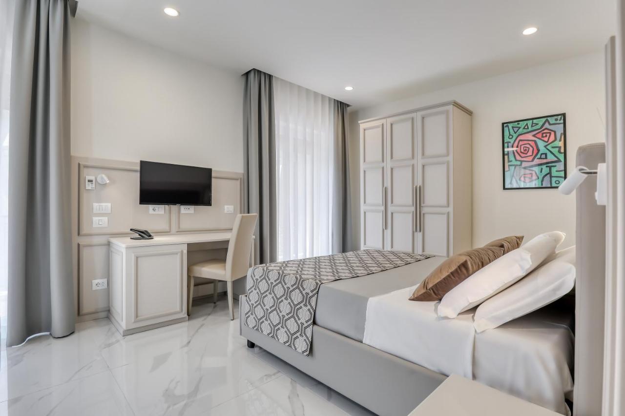 Deluxe Triple Room,1293957271:JPEG