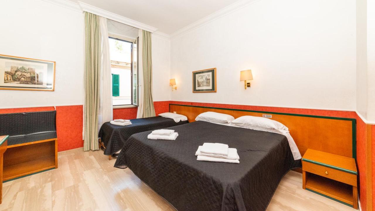 Deluxe Double or Twin Room,1322580208:JPEG
