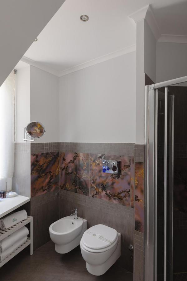 Classic Double Room,1328435831:JPEG