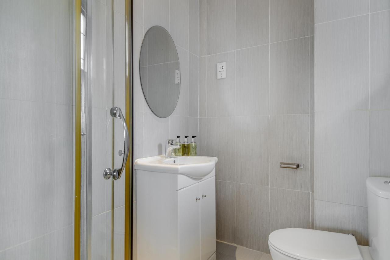 Sistemazione Familiare Deluxe con 5 Camere