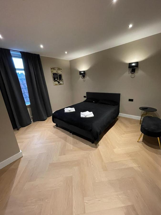 Deluxe Room,1370139836:JPEG