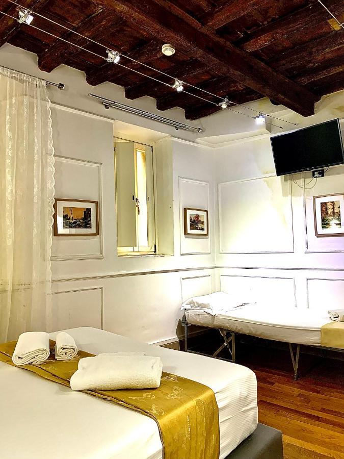 Triple Room,1370461286:JPEG