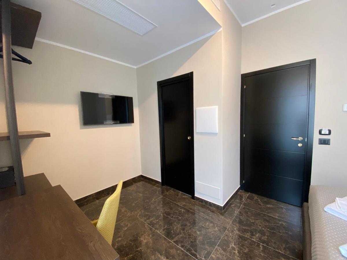Triple Room,1417339461:JPEG