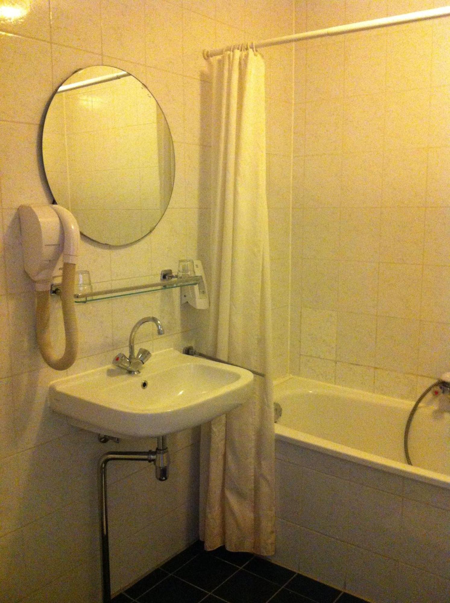 Double or Twin Room,146605883:JPEG