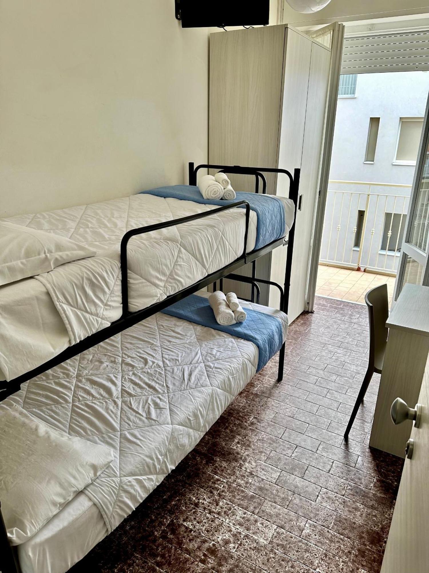 Economy Twin Room,1624411714:JPEG