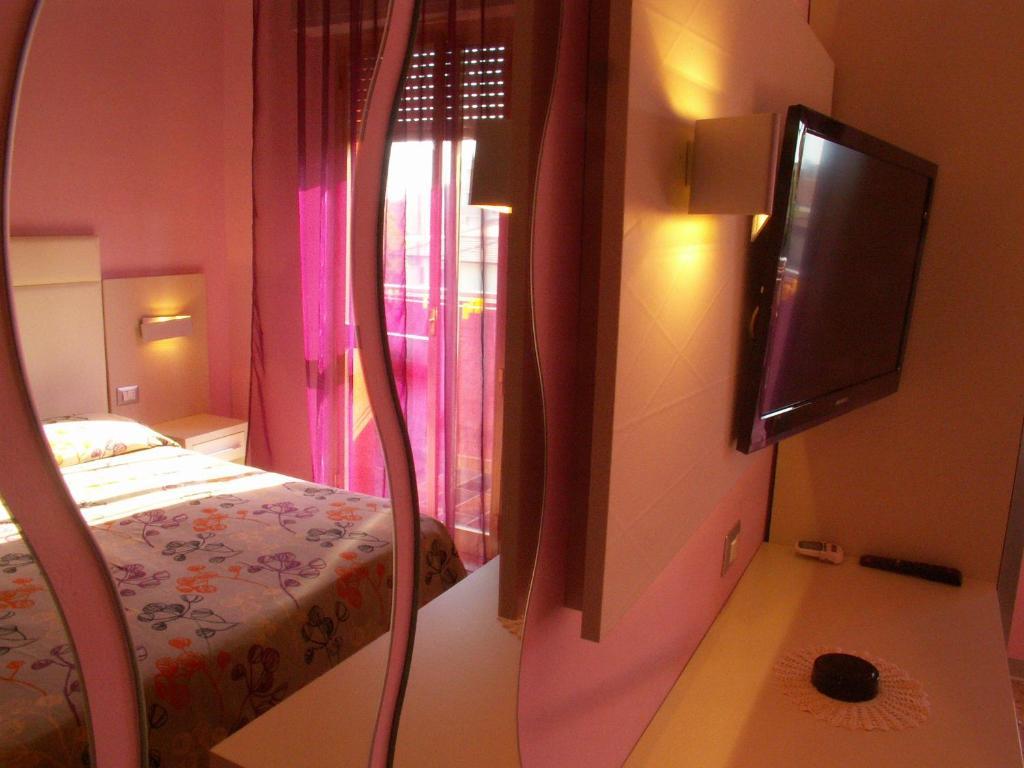 Quadruple Room with Balcony,695865021:JPEG