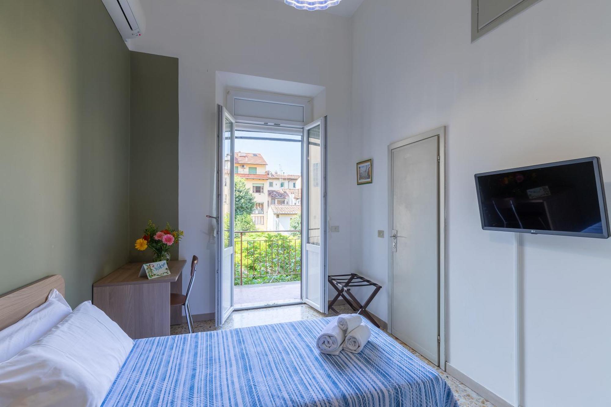 Single Room Balcony