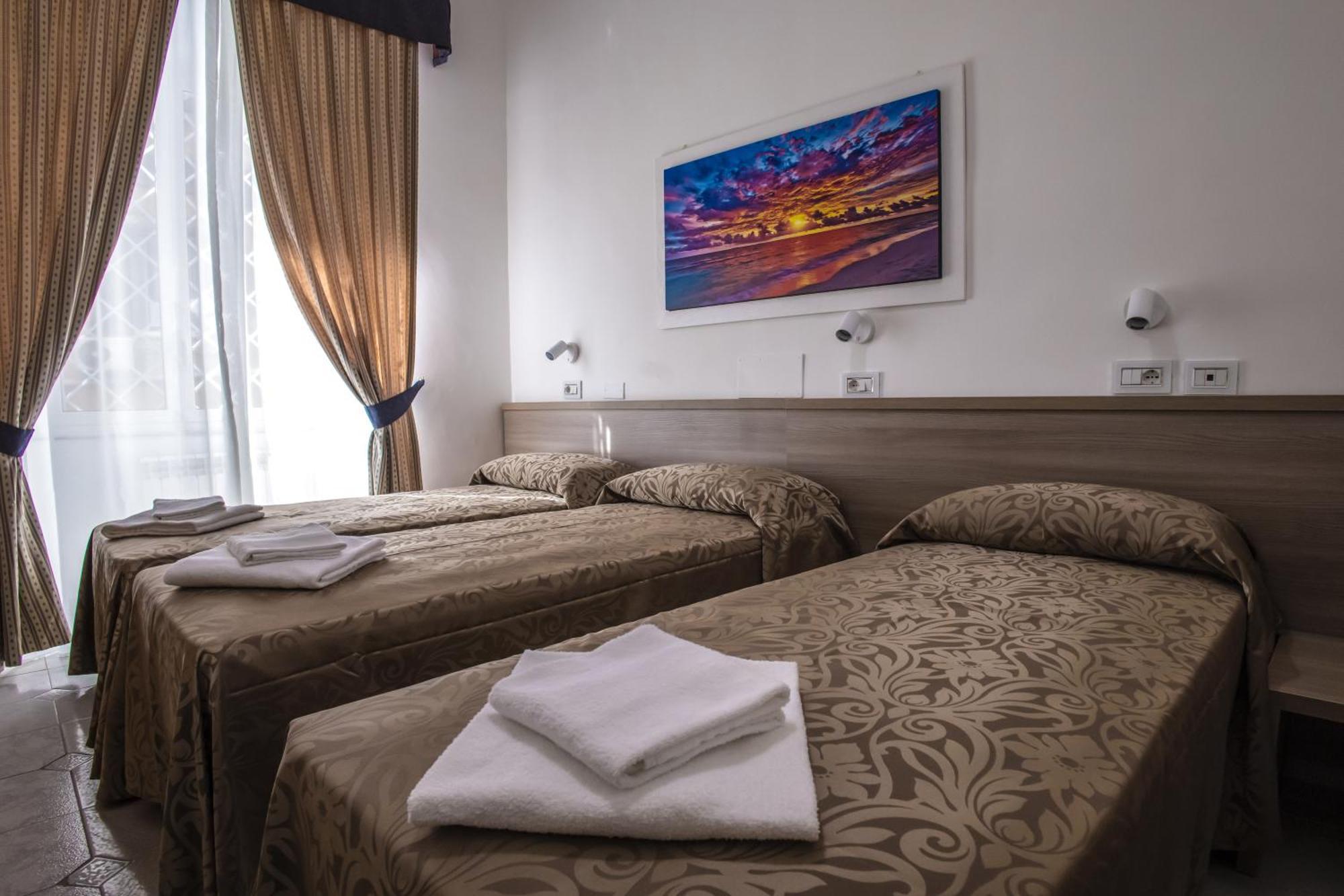 Triple Room Private Bathroom