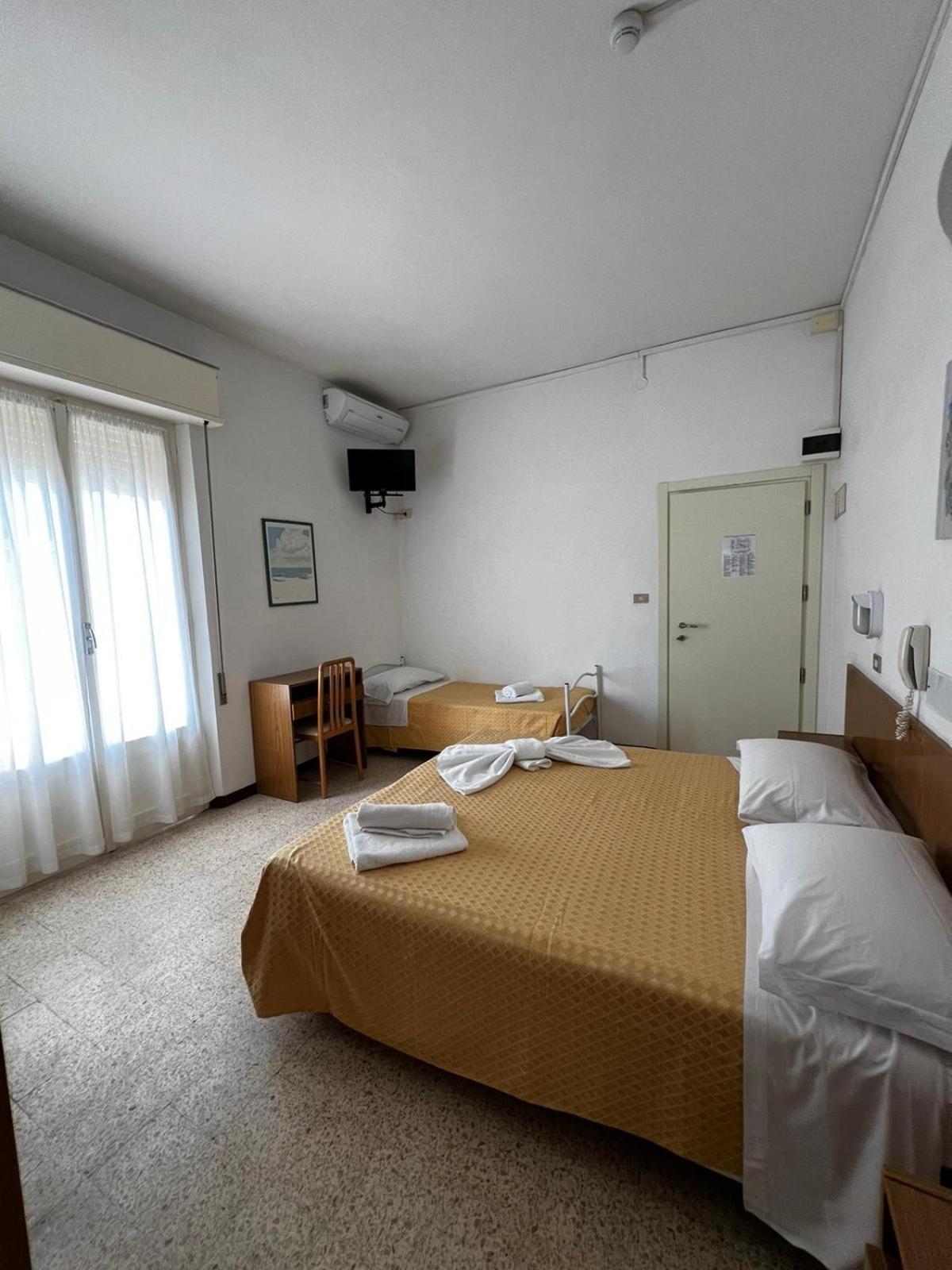 Superior Double Room,1563316696:JPEG