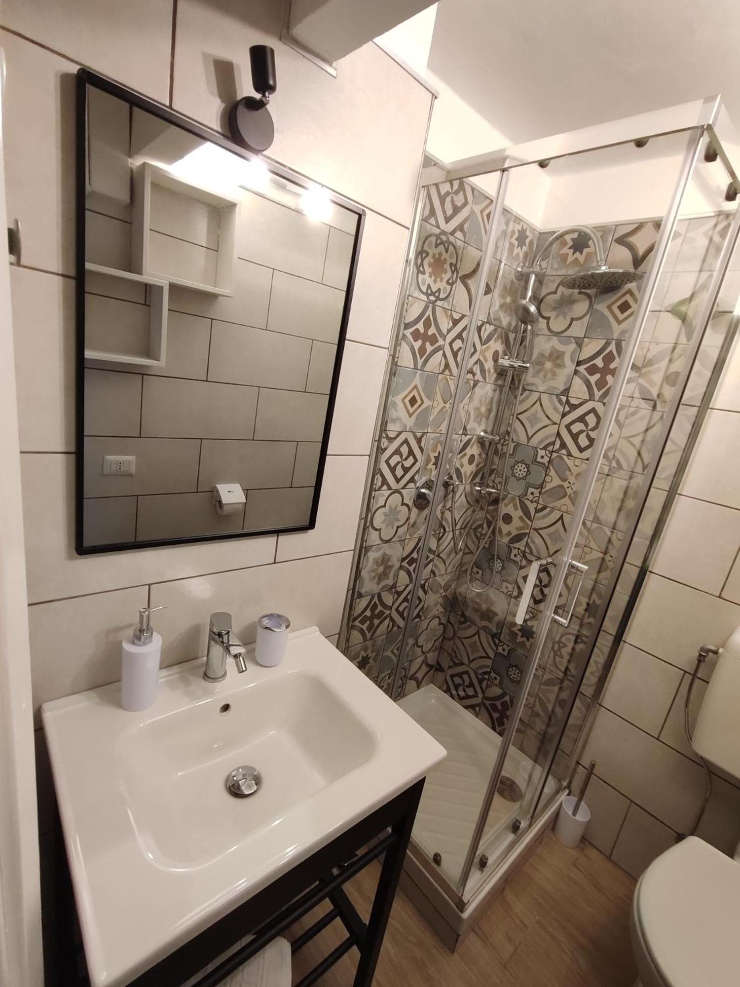 Camera Matrimoniale con Bagno Privato
