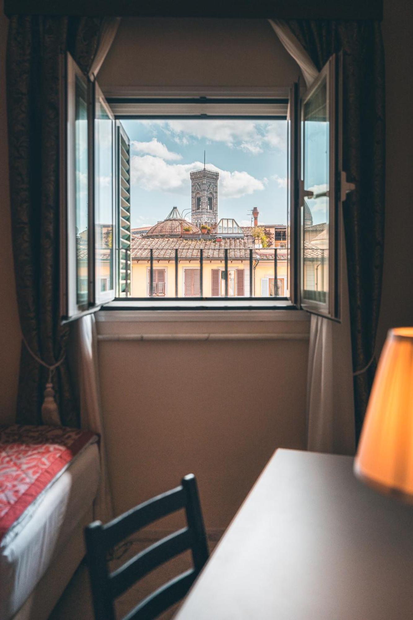 Double Room,1565548927:JPEG