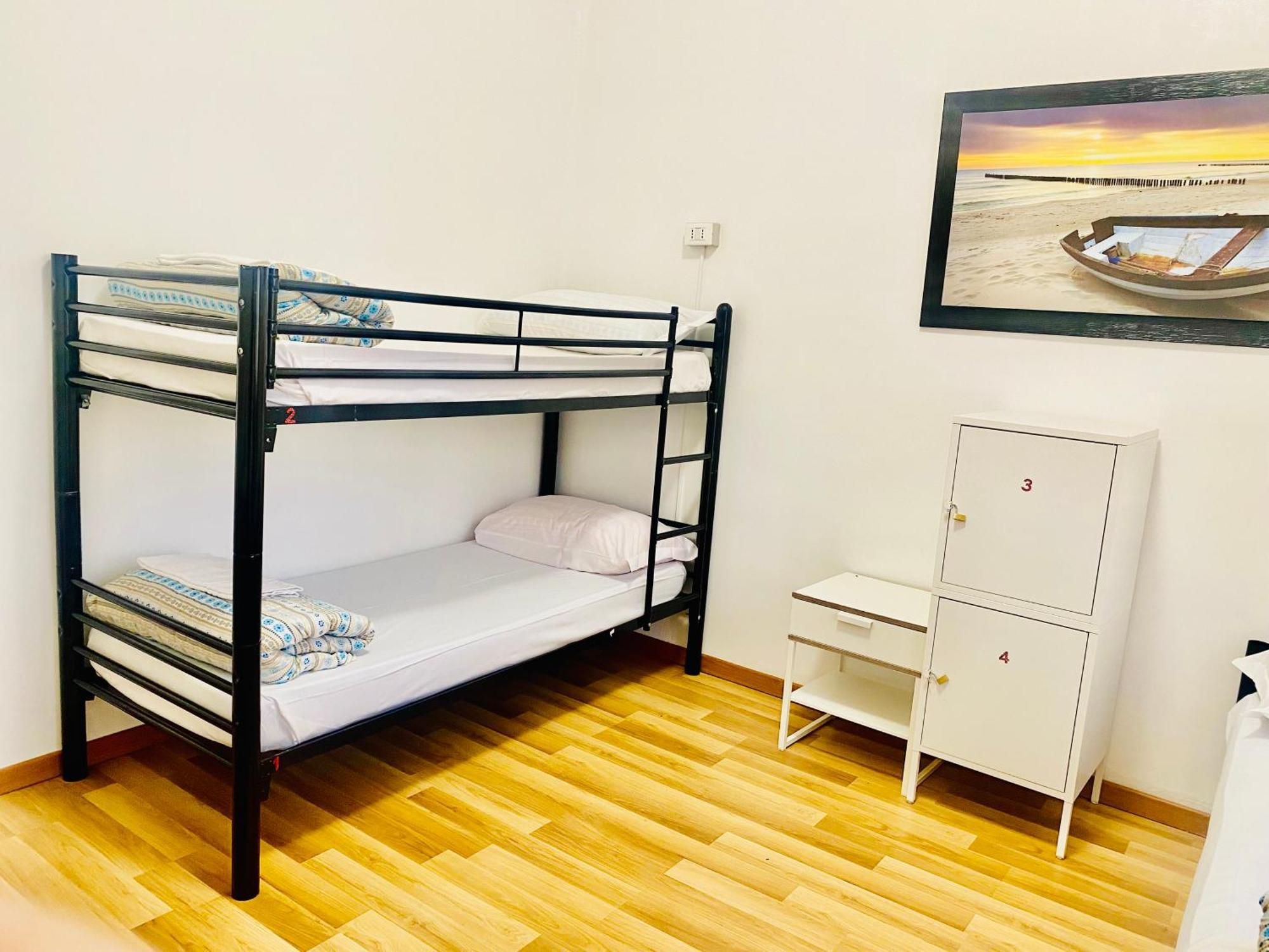 Bed 4-Bed Female Dormitory Room