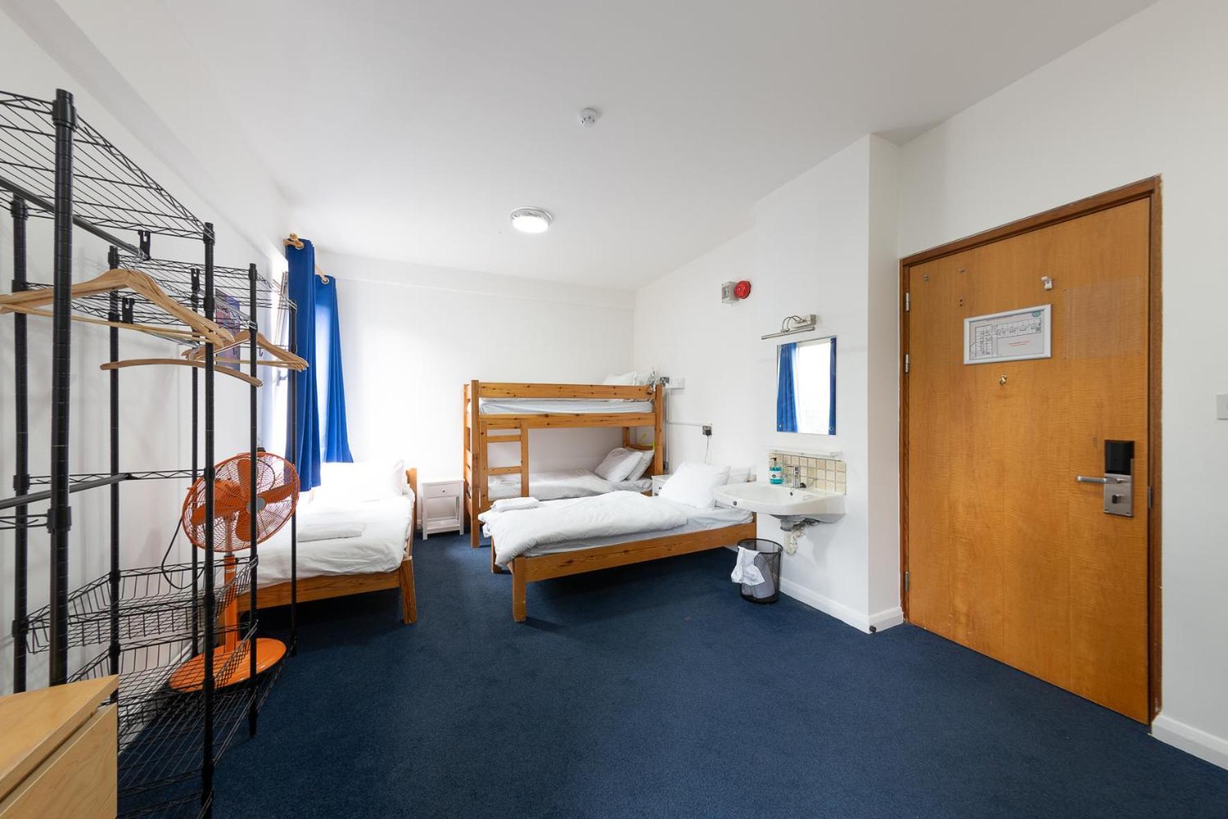 Bed 6-Bed Female Dormitory Room,1583678474:JPEG