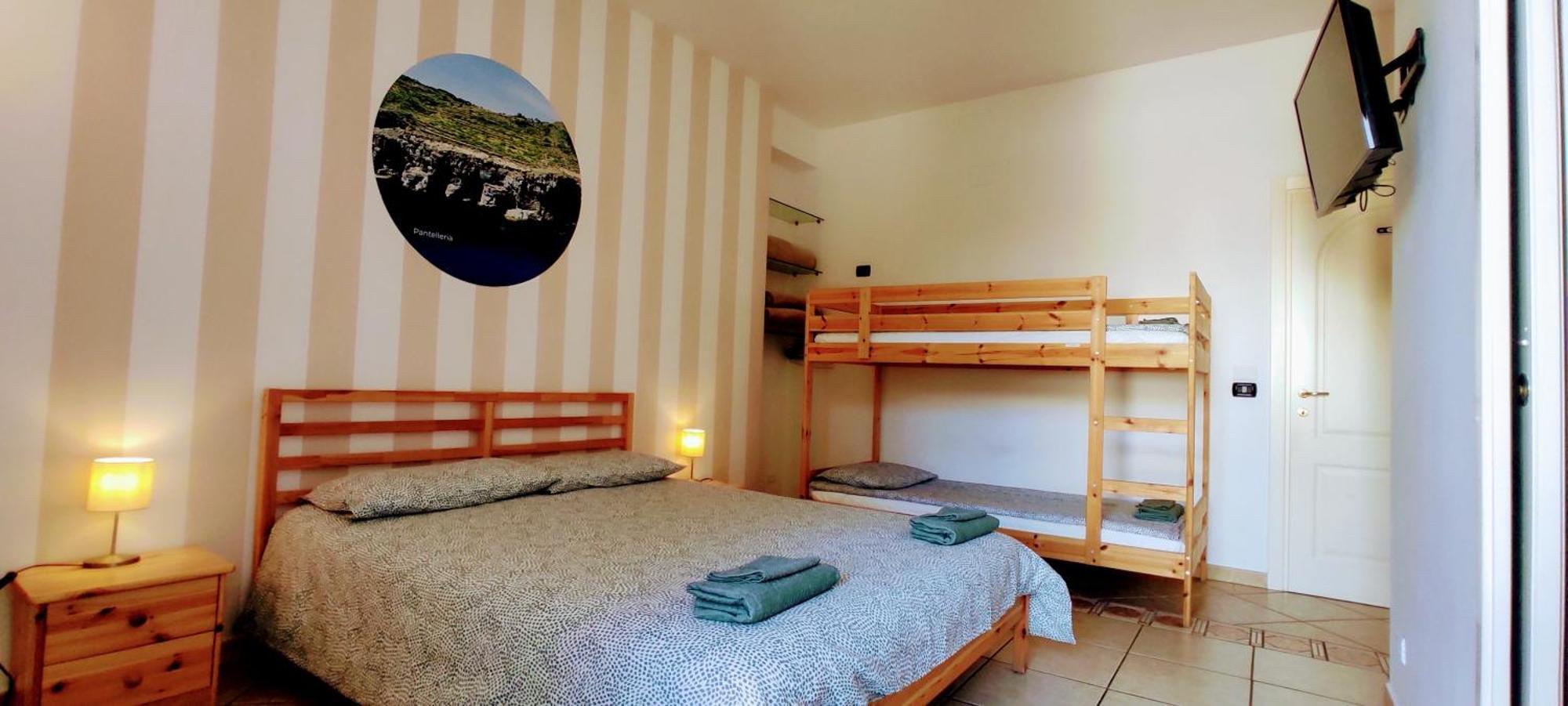 Quadruple Room Private Bathroom