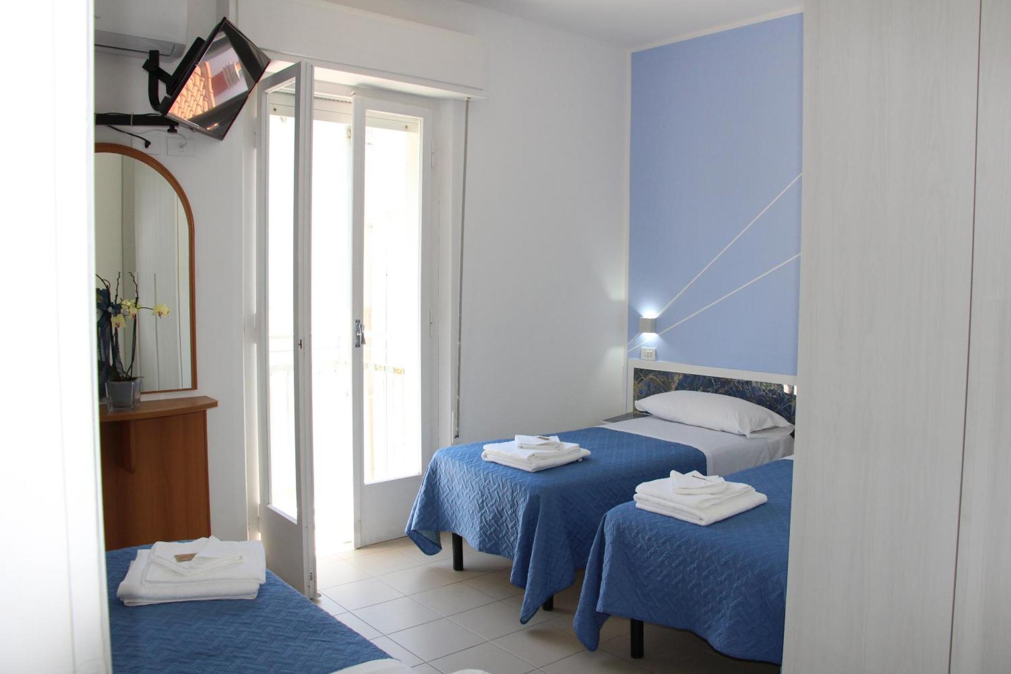 Deluxe Triple Room,1604279442:JPEG