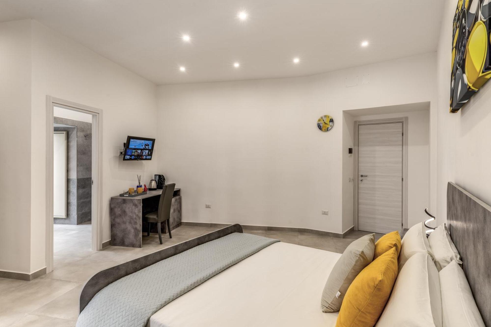 Deluxe Queen Room