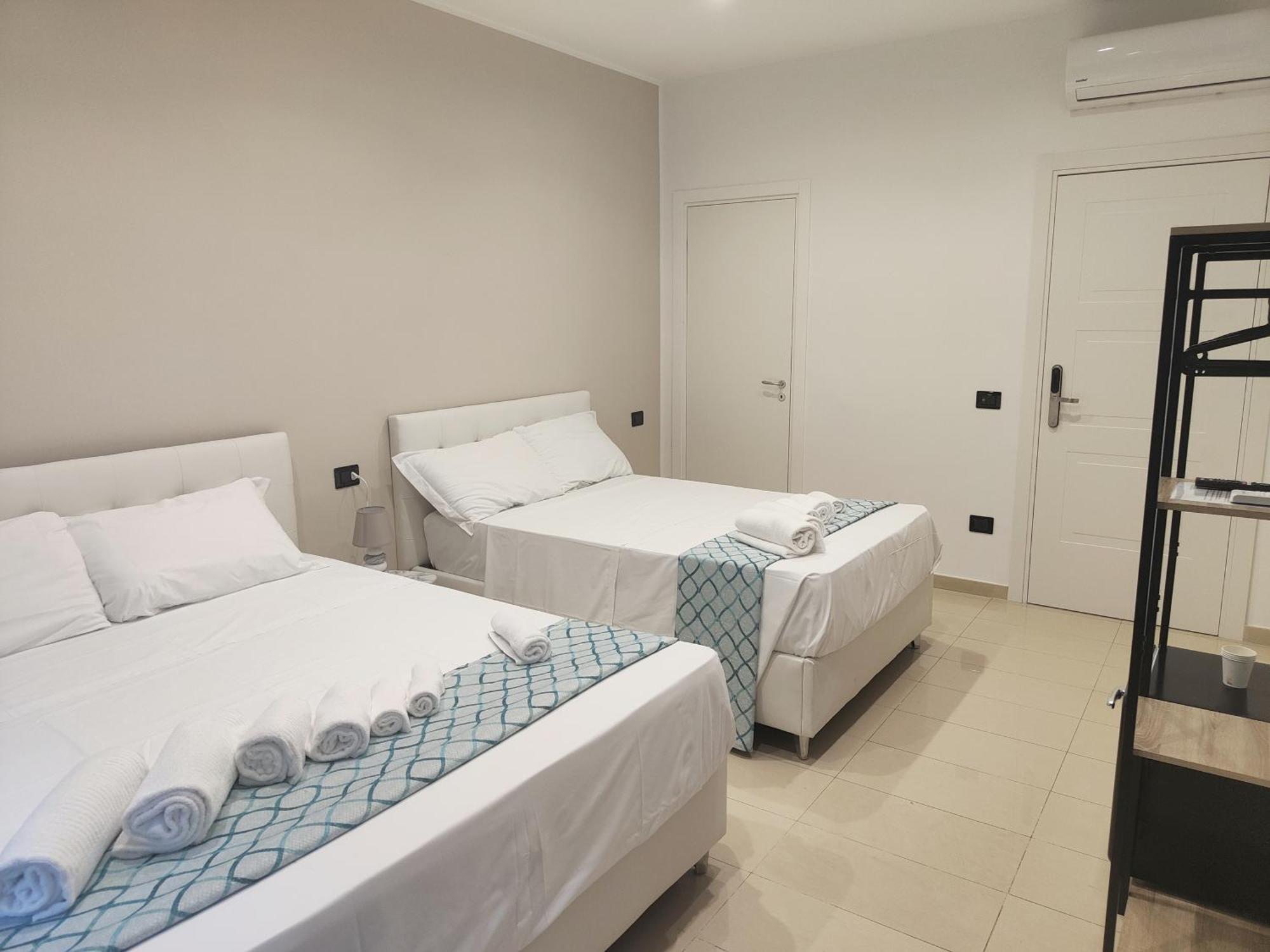 Camera Quadrupla con Bagno Privato