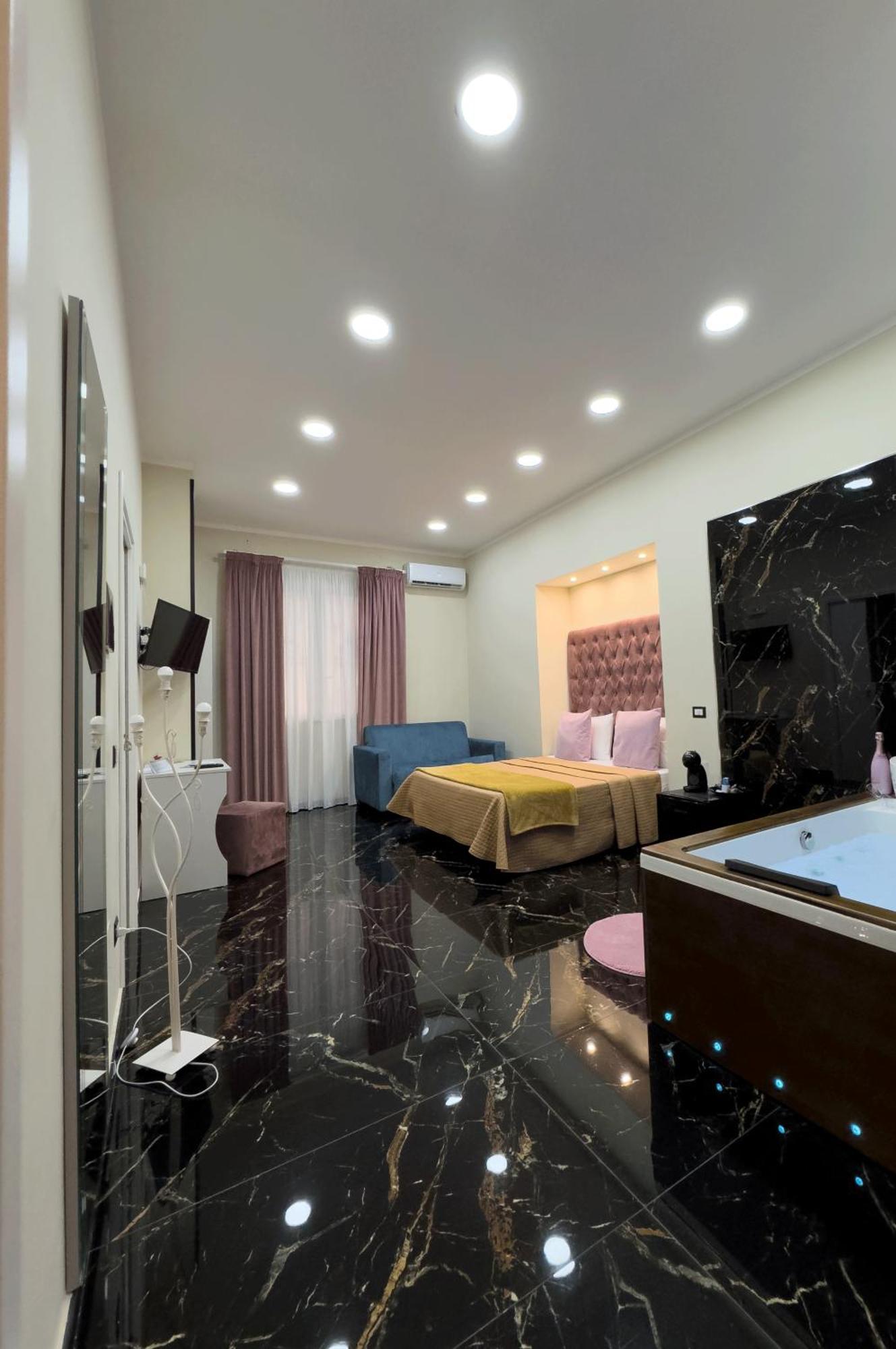 Suite Spa Bath