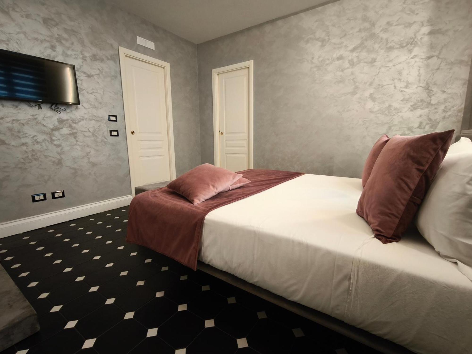Standard Double Room,1624771505:JPEG