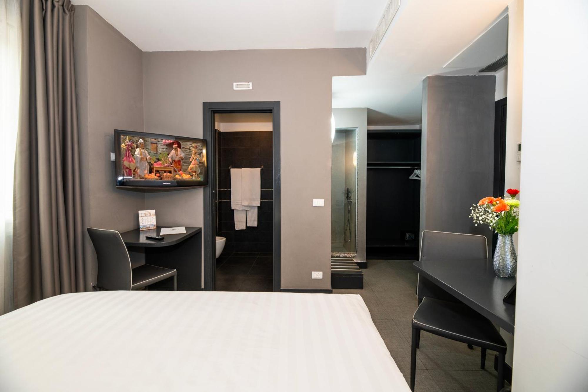 Romantic Double Room