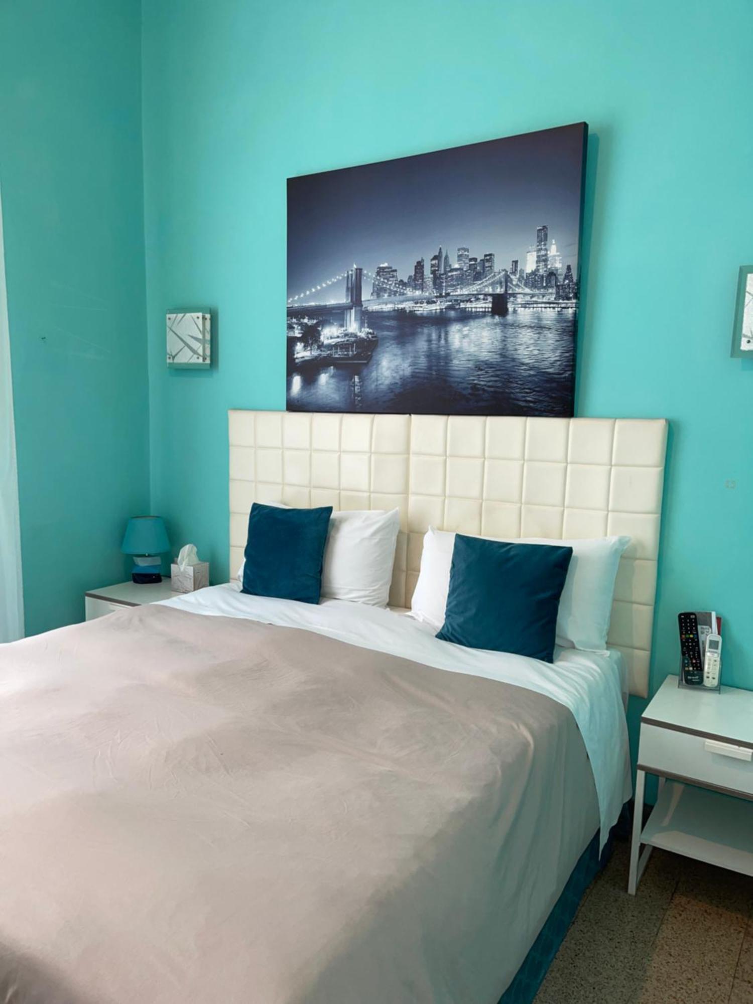 Large Double Room,1637724981:JPEG