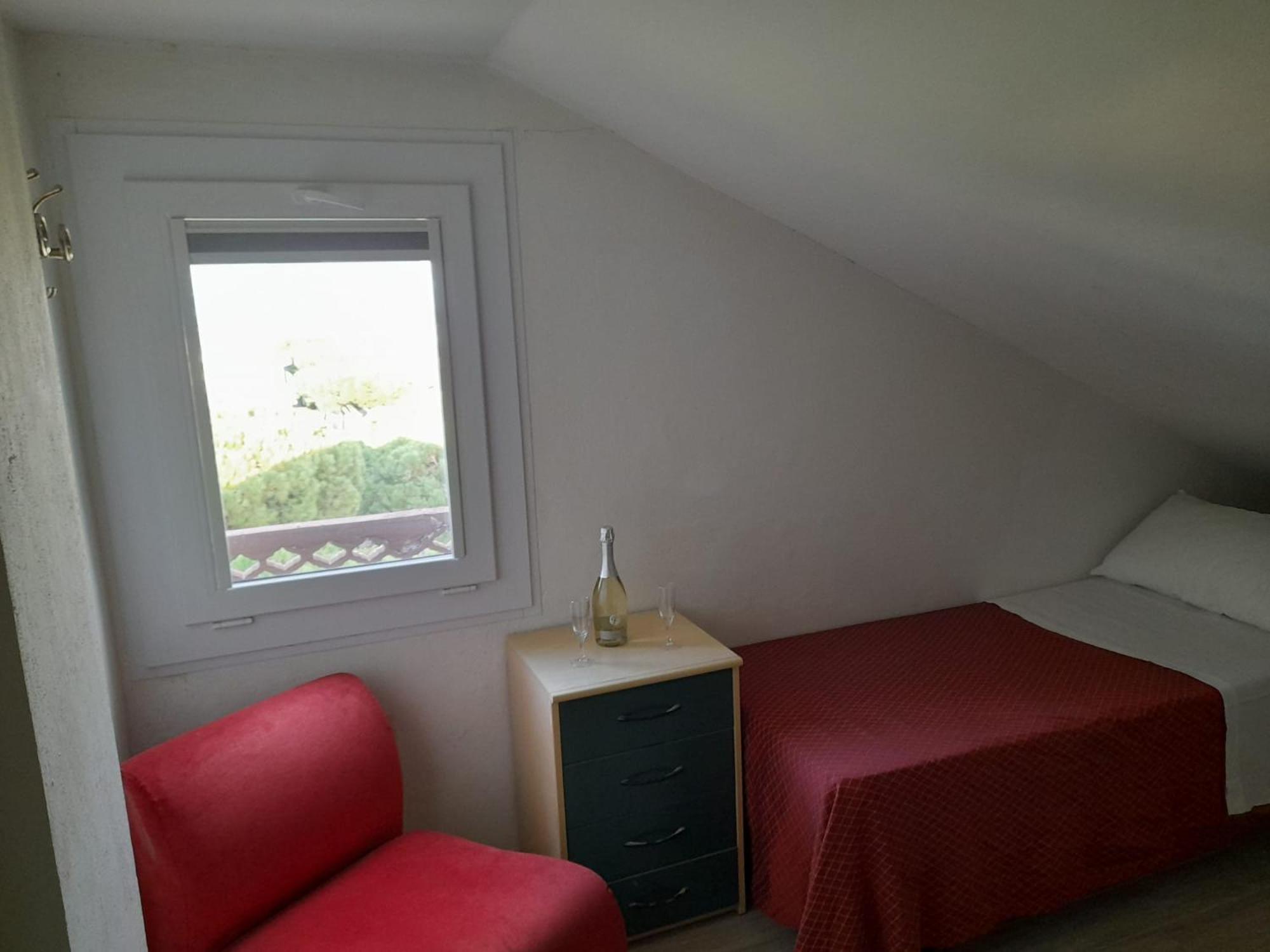 Economy Triple Room,1646472170:JPEG