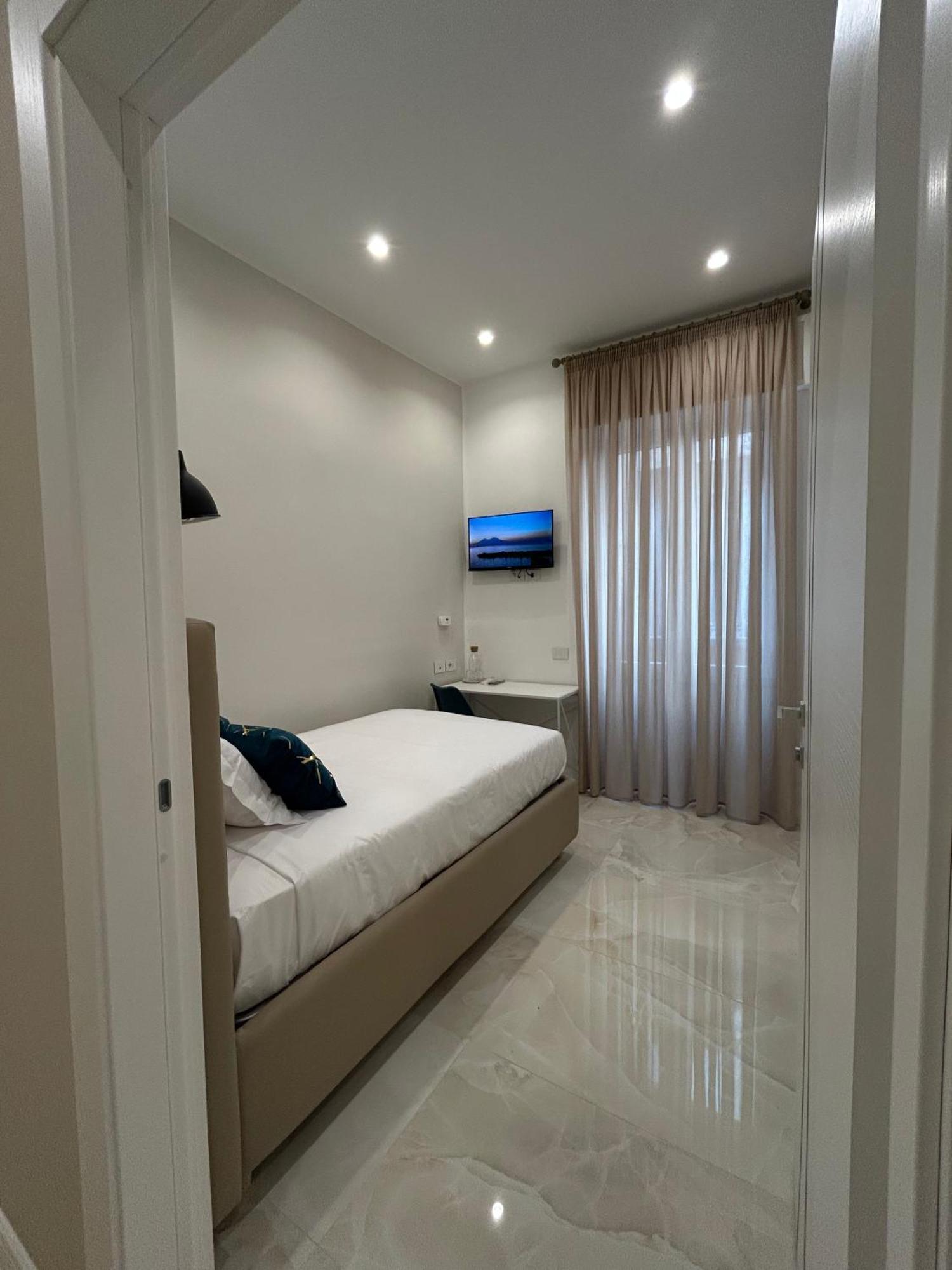 Camera Singola con Bagno Privato