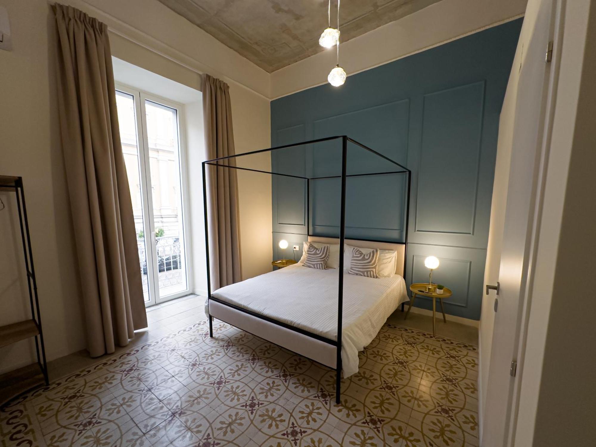 Double Room Private Bathroom