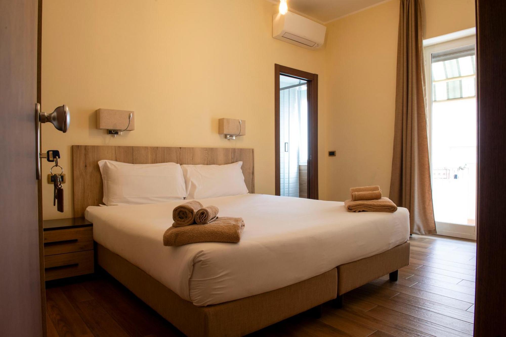 Double Room with Balcony,1685128496:JPEG