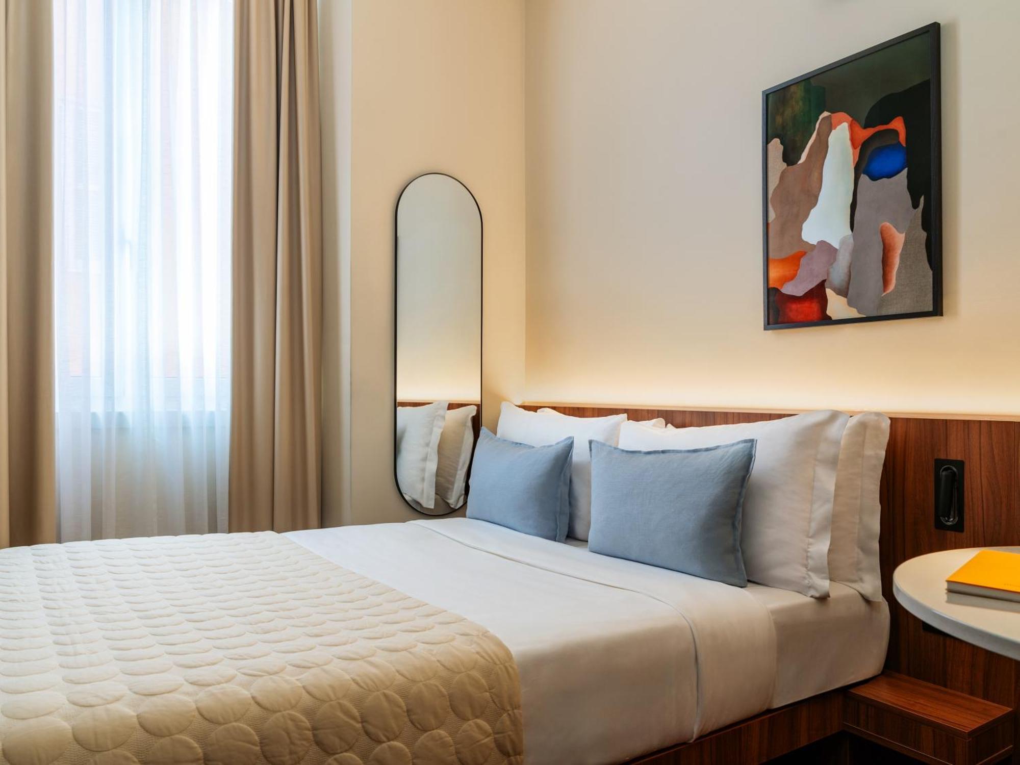 Small Room,1710584785:JPEG