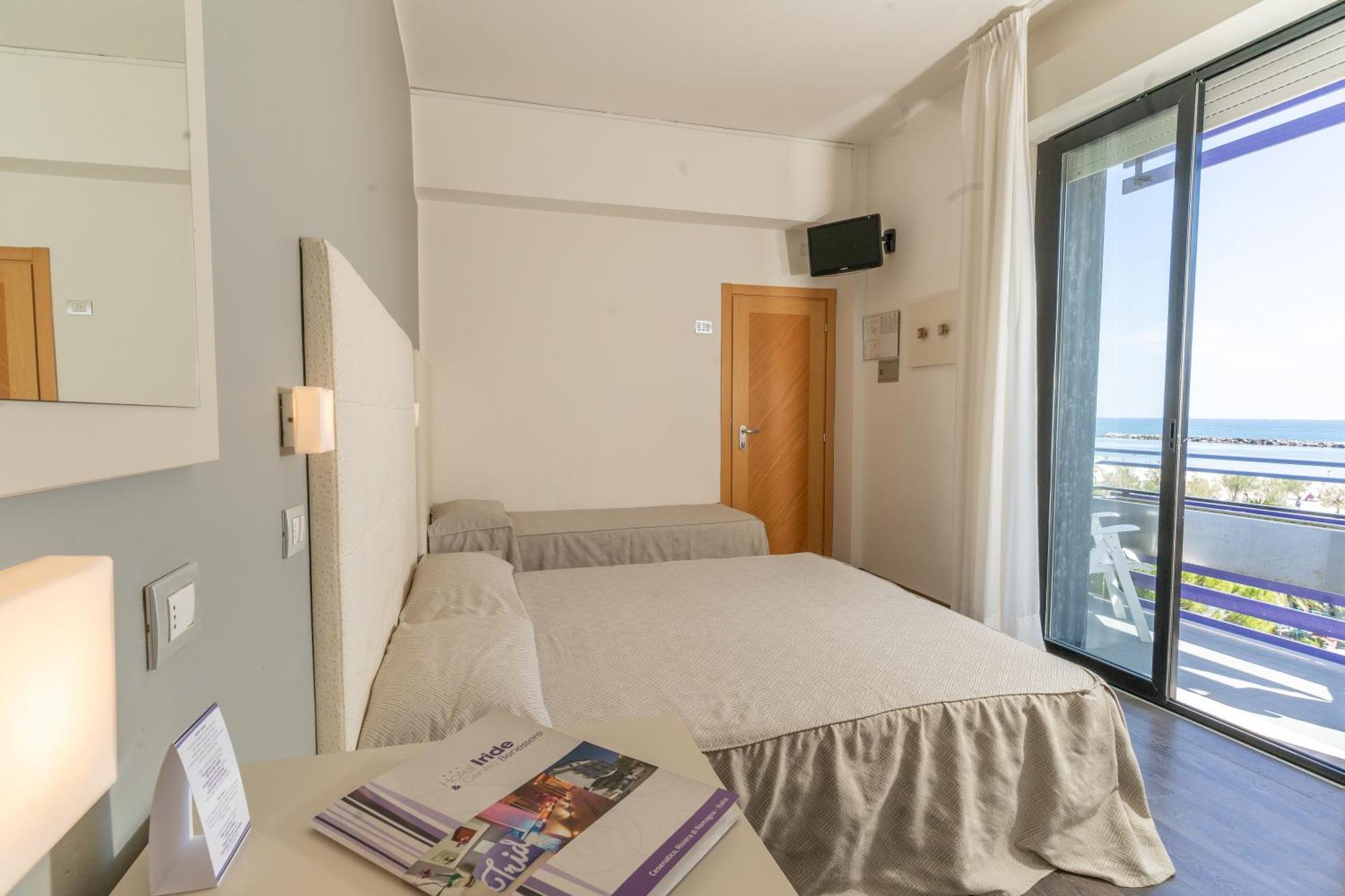 Superior Triple Room Sea View