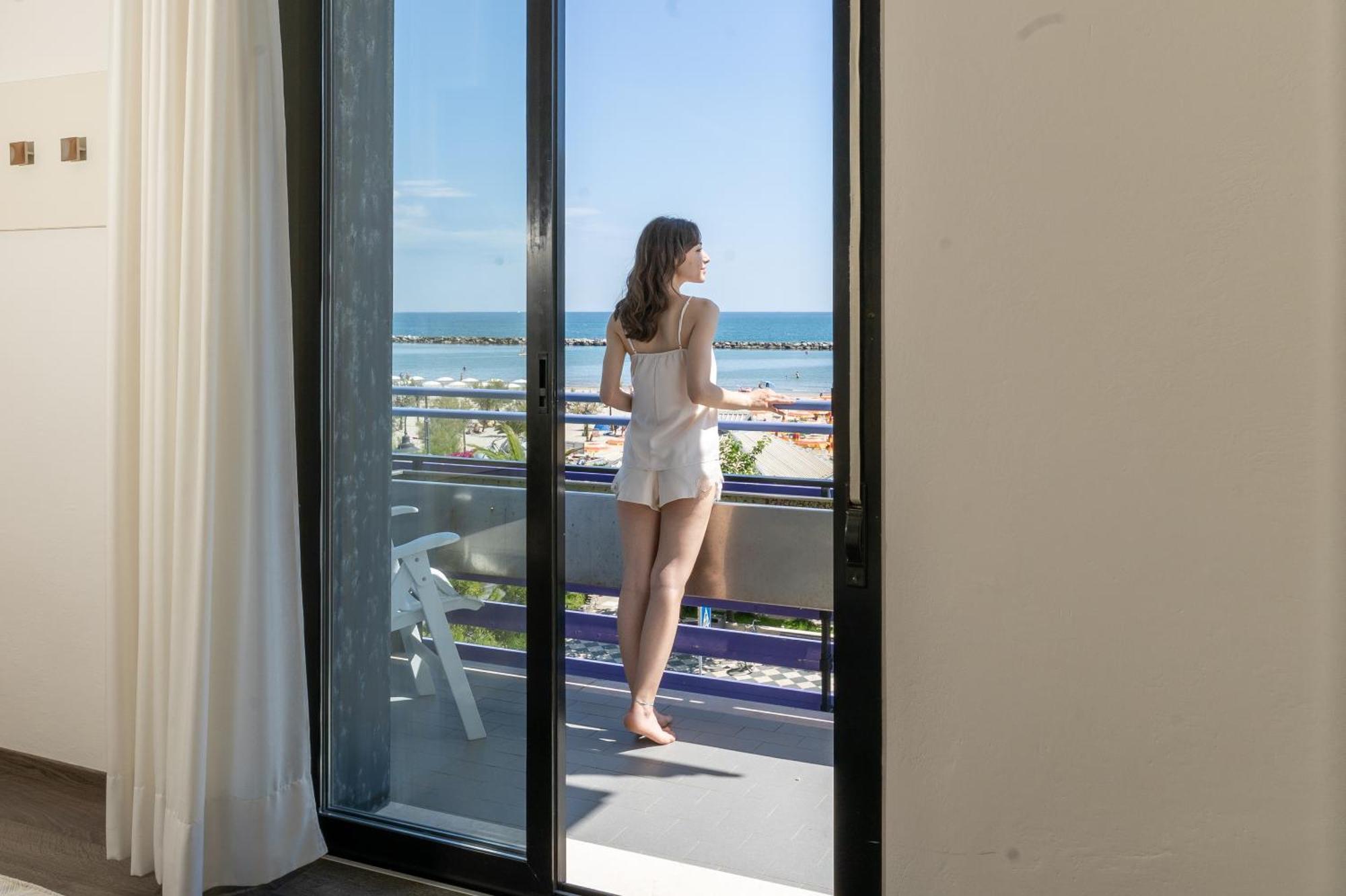 Superior Triple Room Sea View