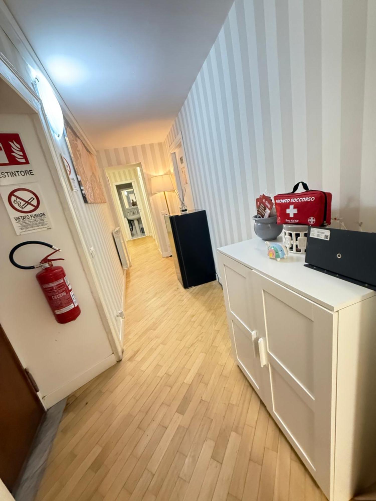 Camera Matrimoniale con Bagno in Comune