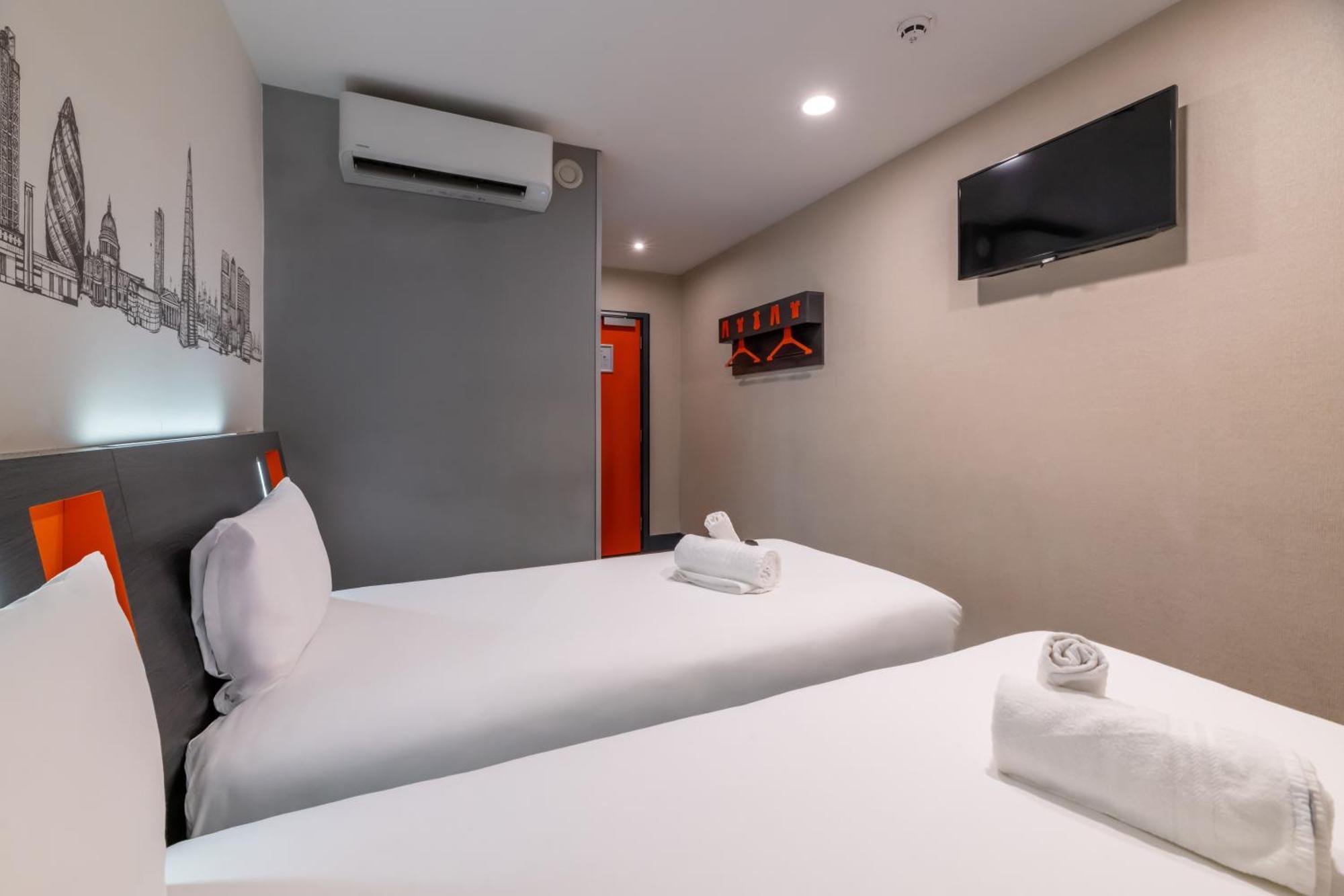 Twin Room without Window